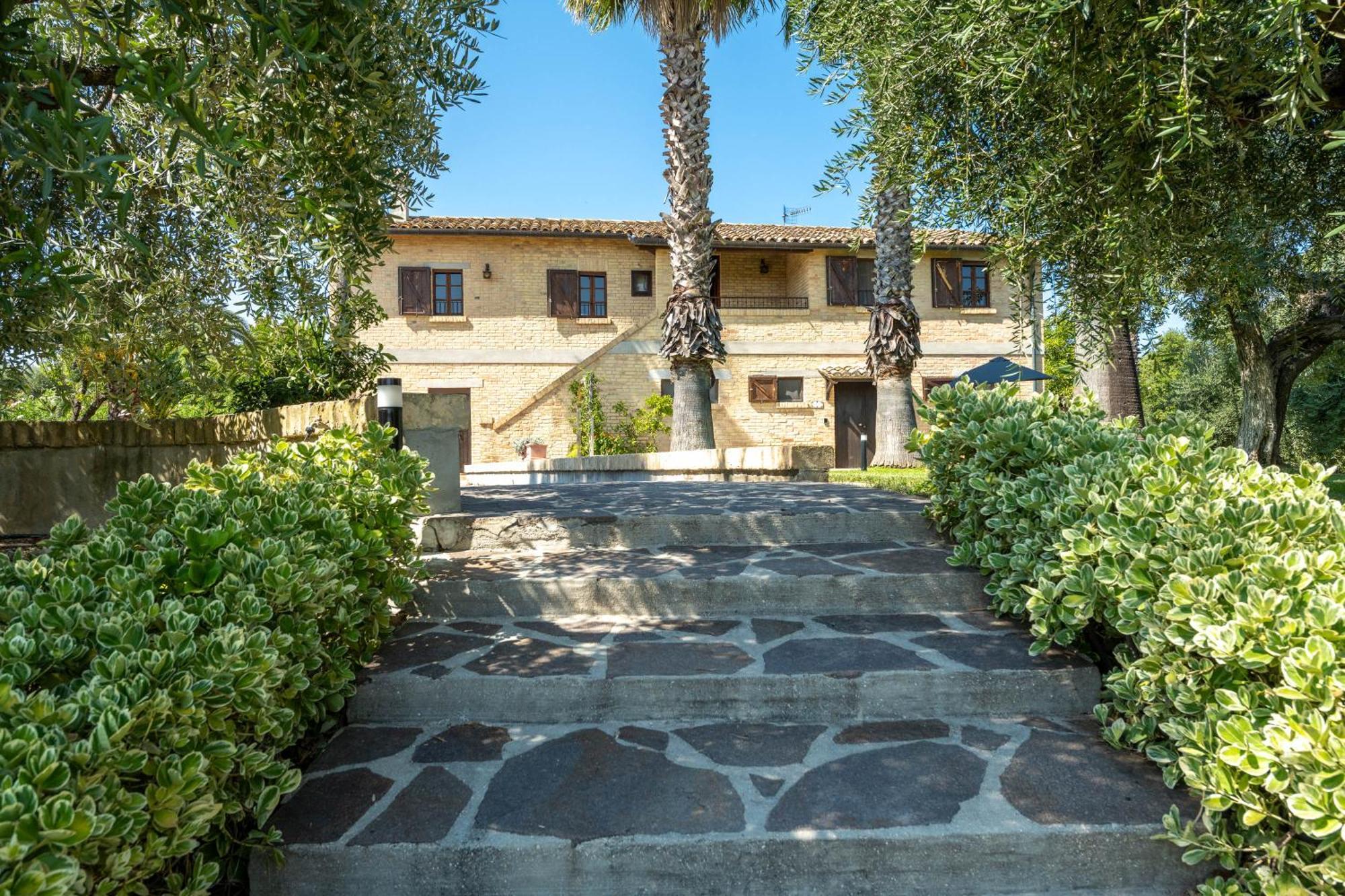 Villa Iulia - Vibra Controguerra Exterior foto